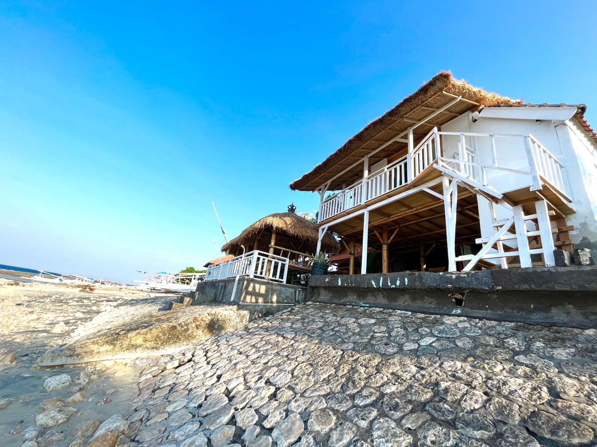 Batununggul Coastal Inn المظهر الخارجي الصورة