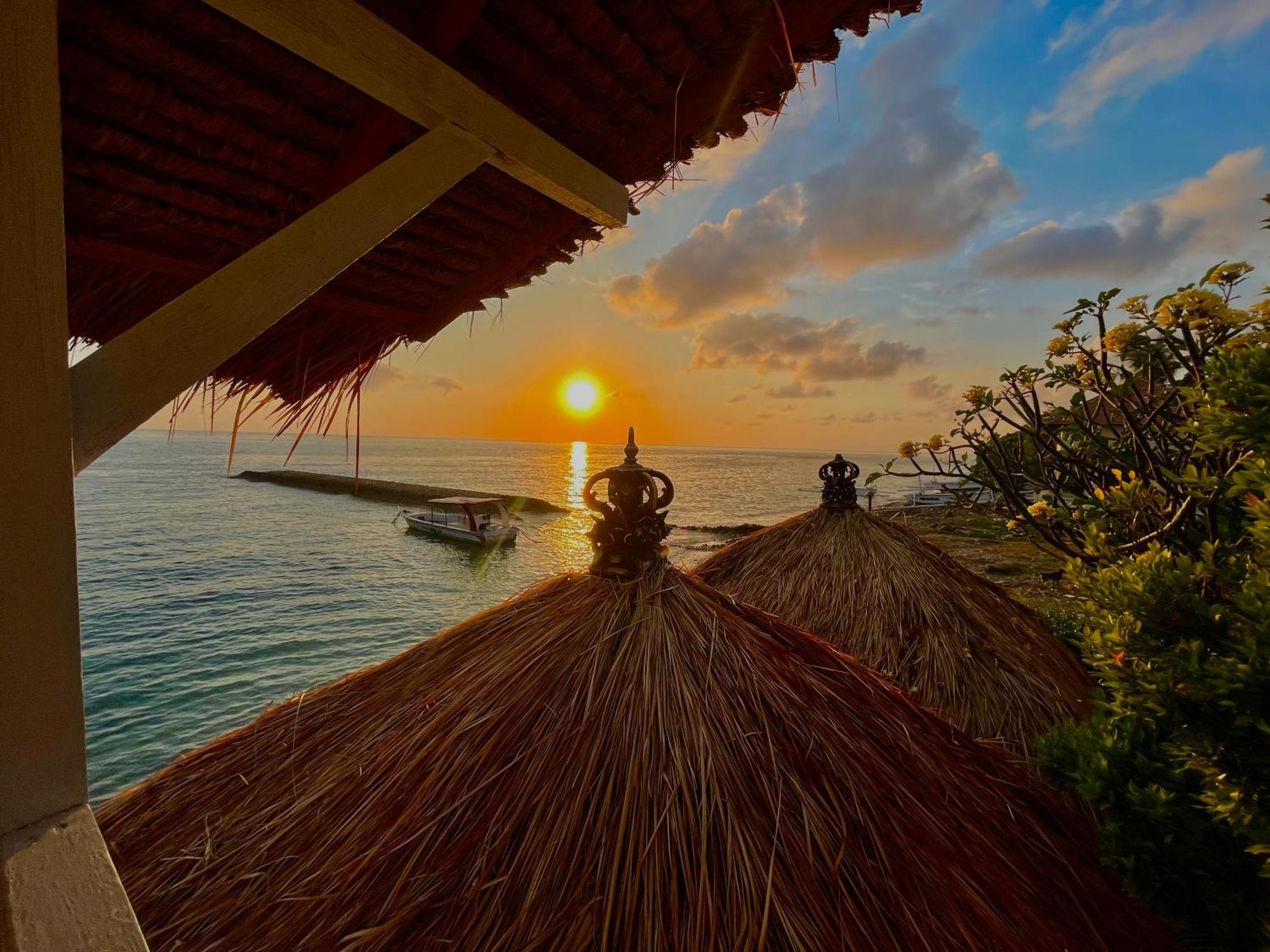 Batununggul Coastal Inn المظهر الخارجي الصورة